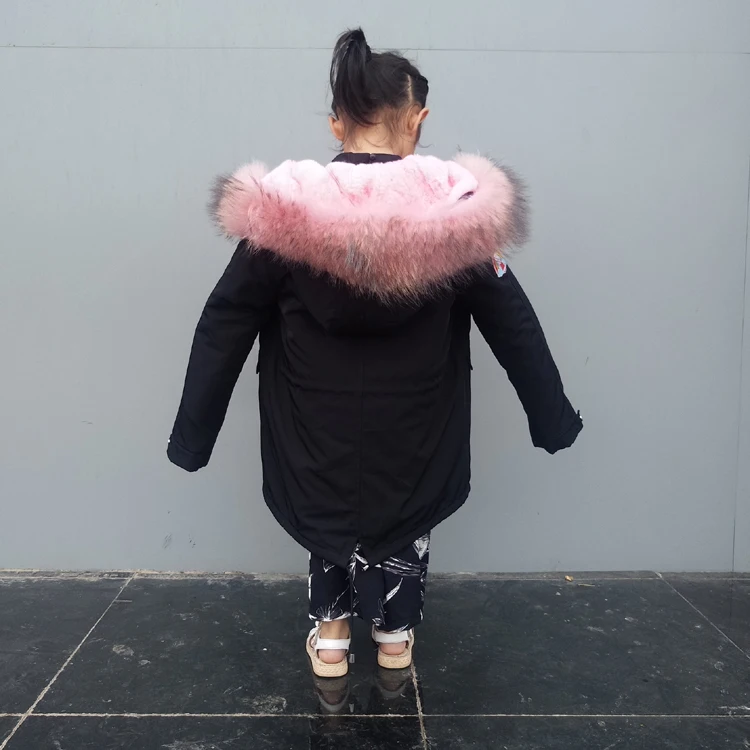 Wholesale european clothing Windproof Outwear winter Thick Warm girl real fur coat