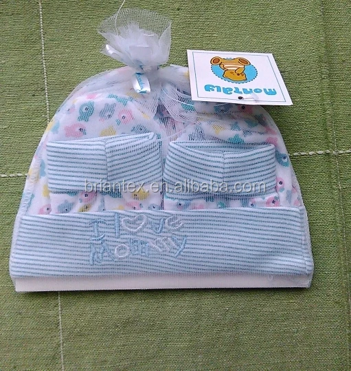 
Briantex High quality baby warm 3pc set baby socks gloves baby caps 