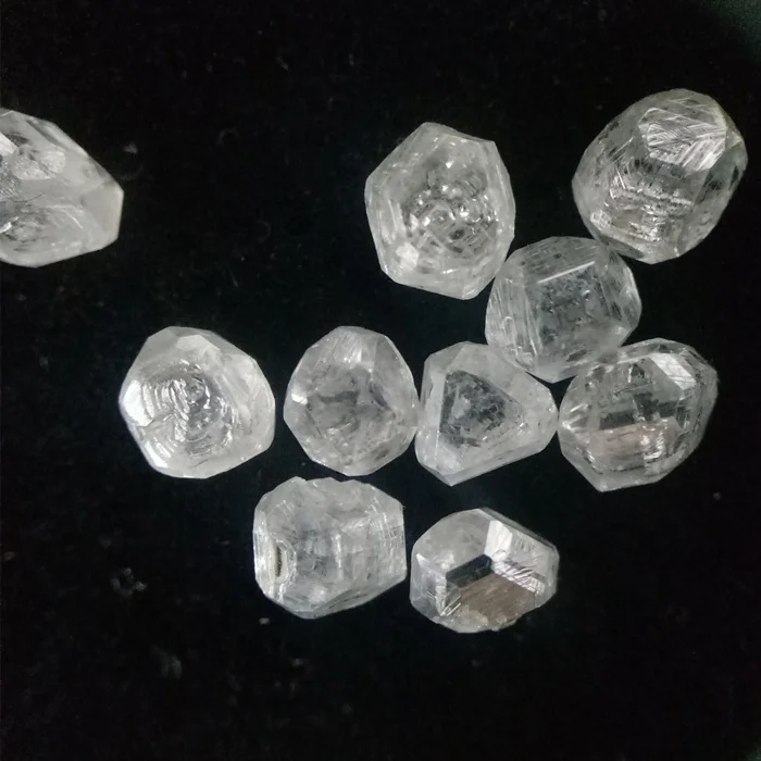 
Big Size Synthetic Pure White Rough HPHT Diamond For Jewelry 