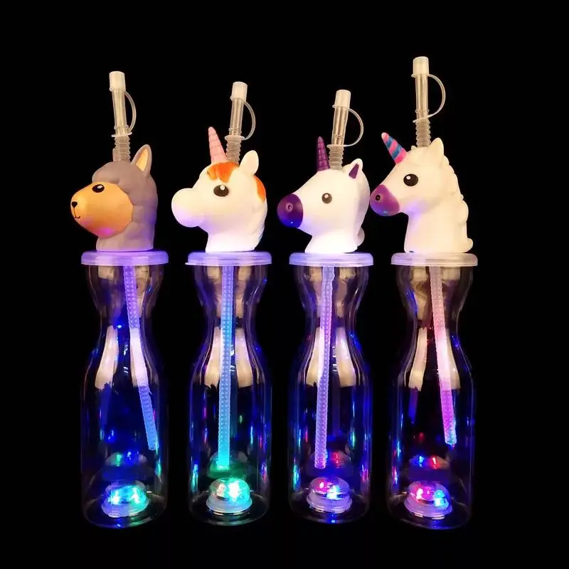 Wholesale Flashing Cartoon Led Straw Bottle Plastic Led Flashing Cup With Lid And Straw