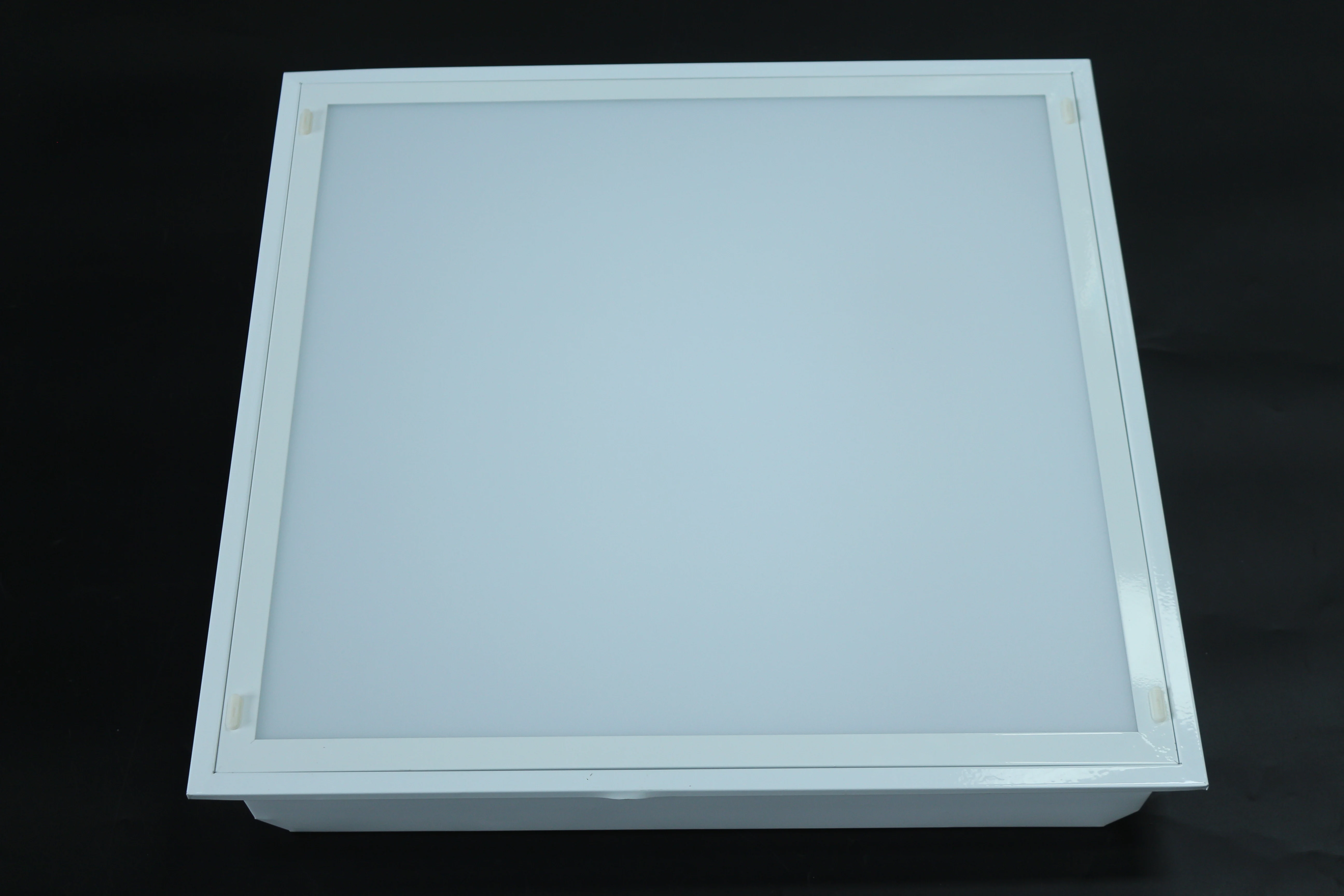 Hot sell 3*40w suspend led louver light fixture with 3 tubes led grille light for hospital