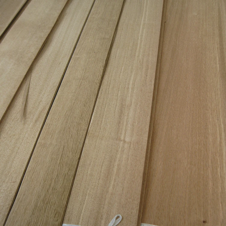 China Factory Supply 0.25mm White Oak Wood Veneer