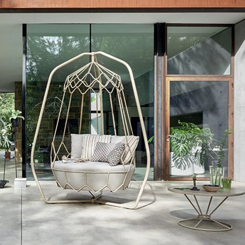 Плетеное подвесное кресло-качели из ротанга для внутреннего дворика и улицы с металлической подставкой