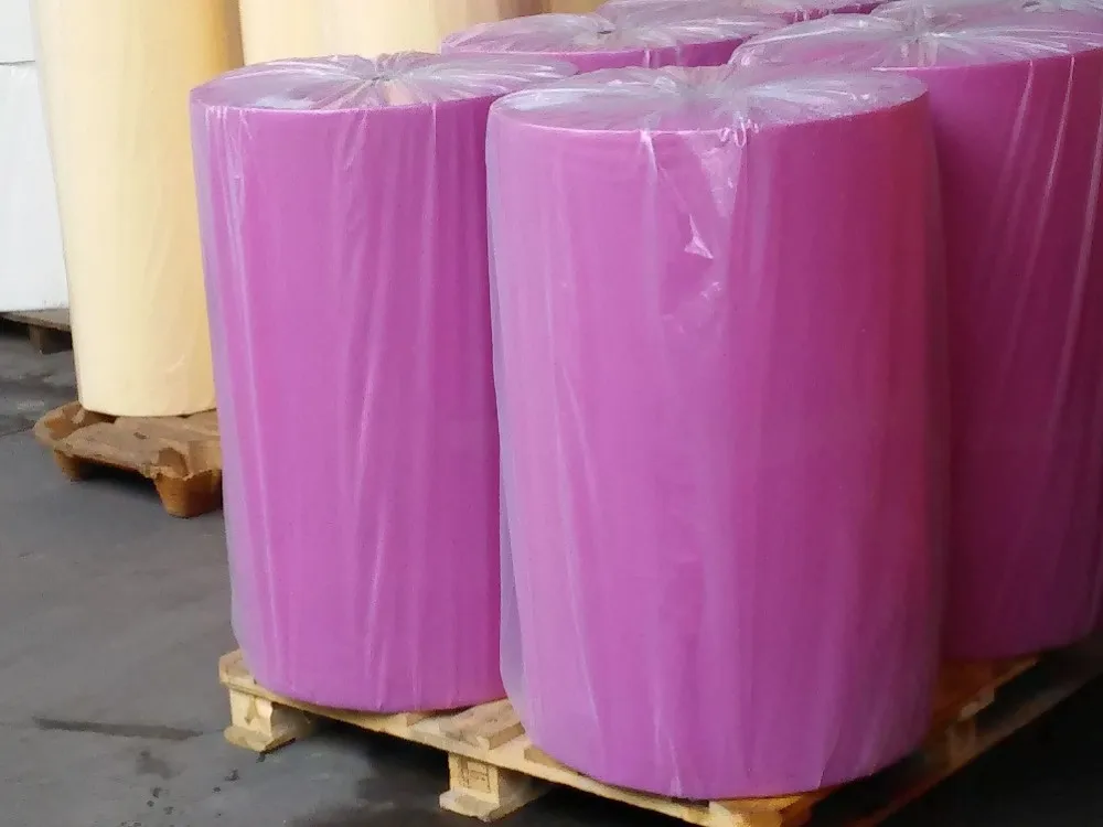 Рулон нетканого полотна из 100% полипропилена