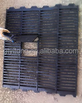 Swine farm flooring Casting iron floor with manure drain opening for pig cast iron pig flooring