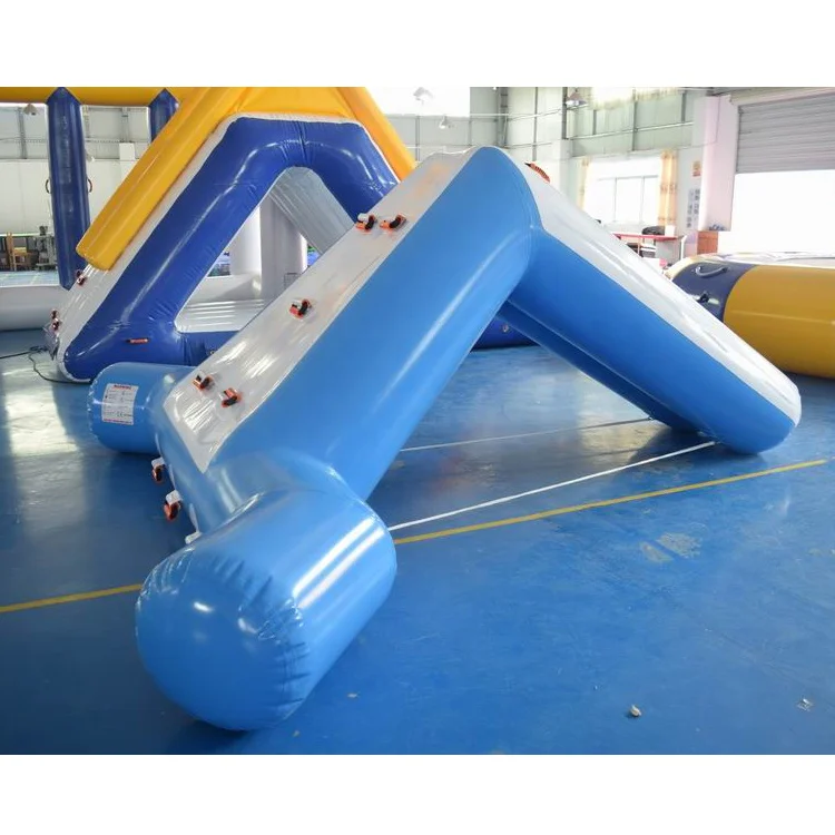 Swimming Pool Inflatable Water Slides 0.9mm PVC Tarpaulin Blue and White Bouncia