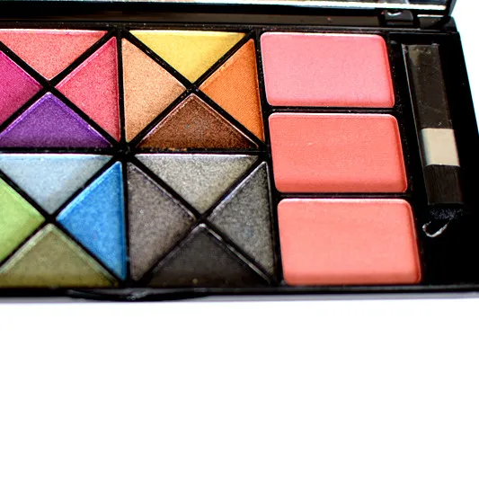 Garson Professional Cosmetics OEM Private Label Waterproof  Multi Colored Makeup Glitter Eyeshadow Palette With Blusher