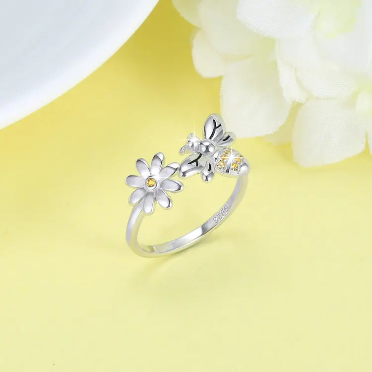 2024 New Simple Design Daisy Bee 925 Silver Open Finger Rings for Women