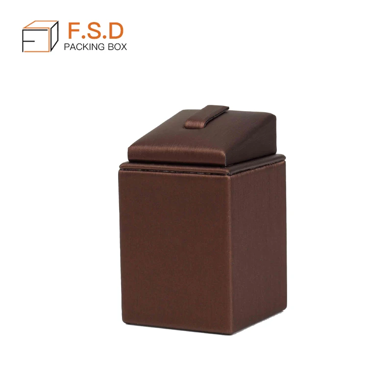 FSD luxury single pu leather ring display stand ring exhibitor