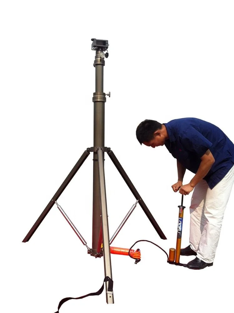 telescopic mast for camera on Small monitoring car