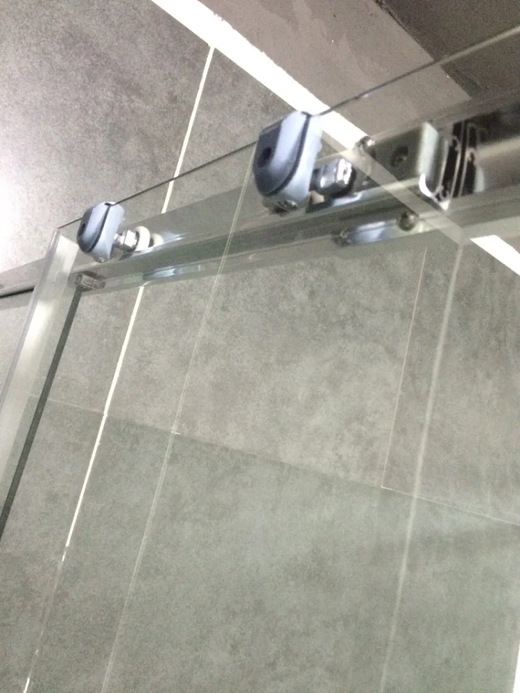 China Factory Square Free standing Cheap Glass Shower Enclosure