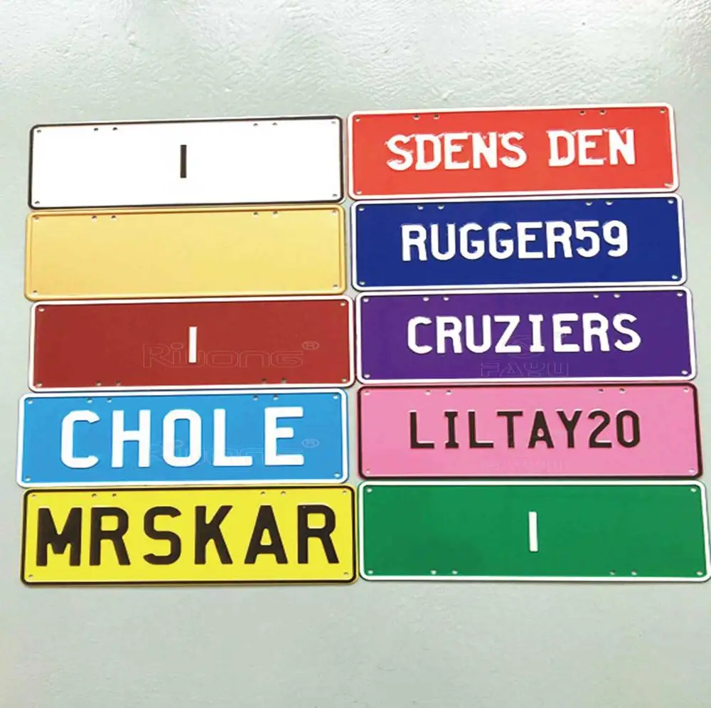 Индивидуальный Австралийский номерной знак с разными цветами и отверстиями