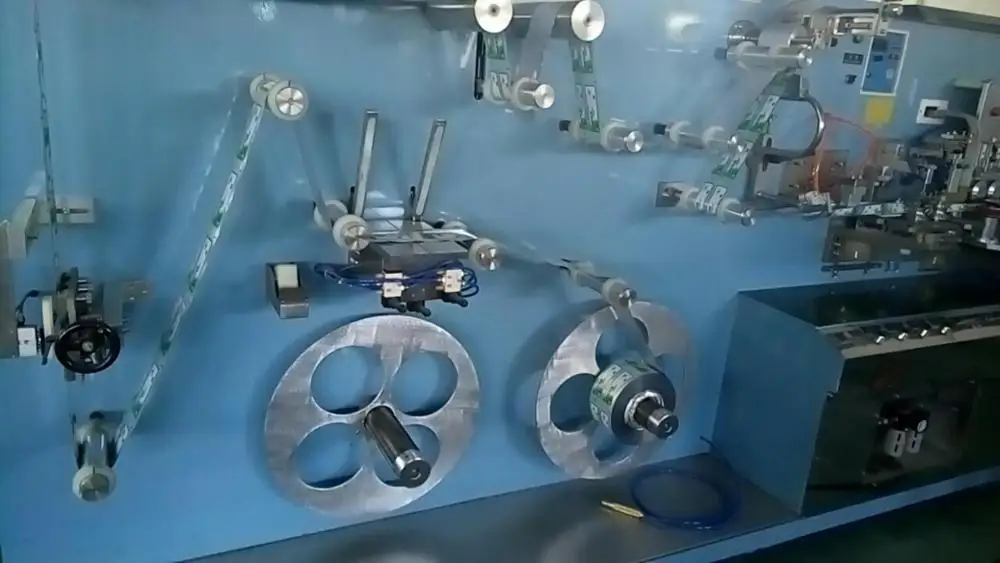 Automatic aluminum laminated tube making machine