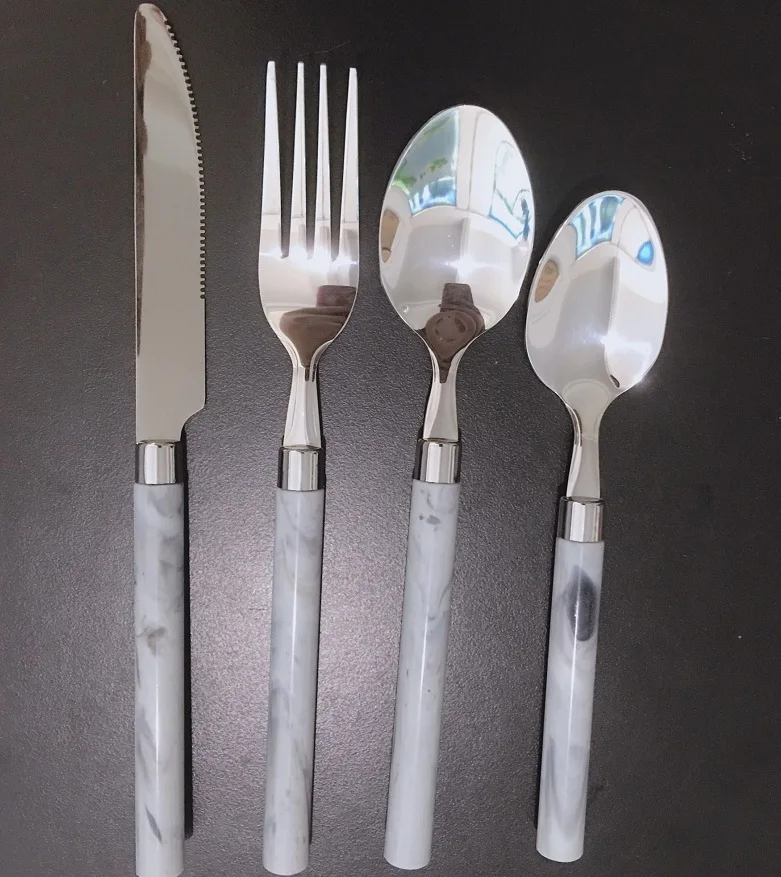 
2018 Popular design new plastic handle tableware set 