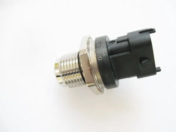 оригинальный bosch общего датчик ёелезной дороги 0281002846