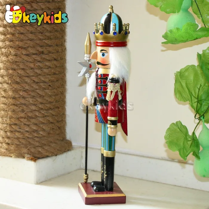 10 Best handmade wooden the nutcracker for Christmas decoration W02A085-S