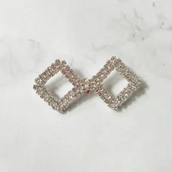 Недорогая парная Пряжка со стразами, украшение для свадебных пригласительных открыток, сделано в Китае