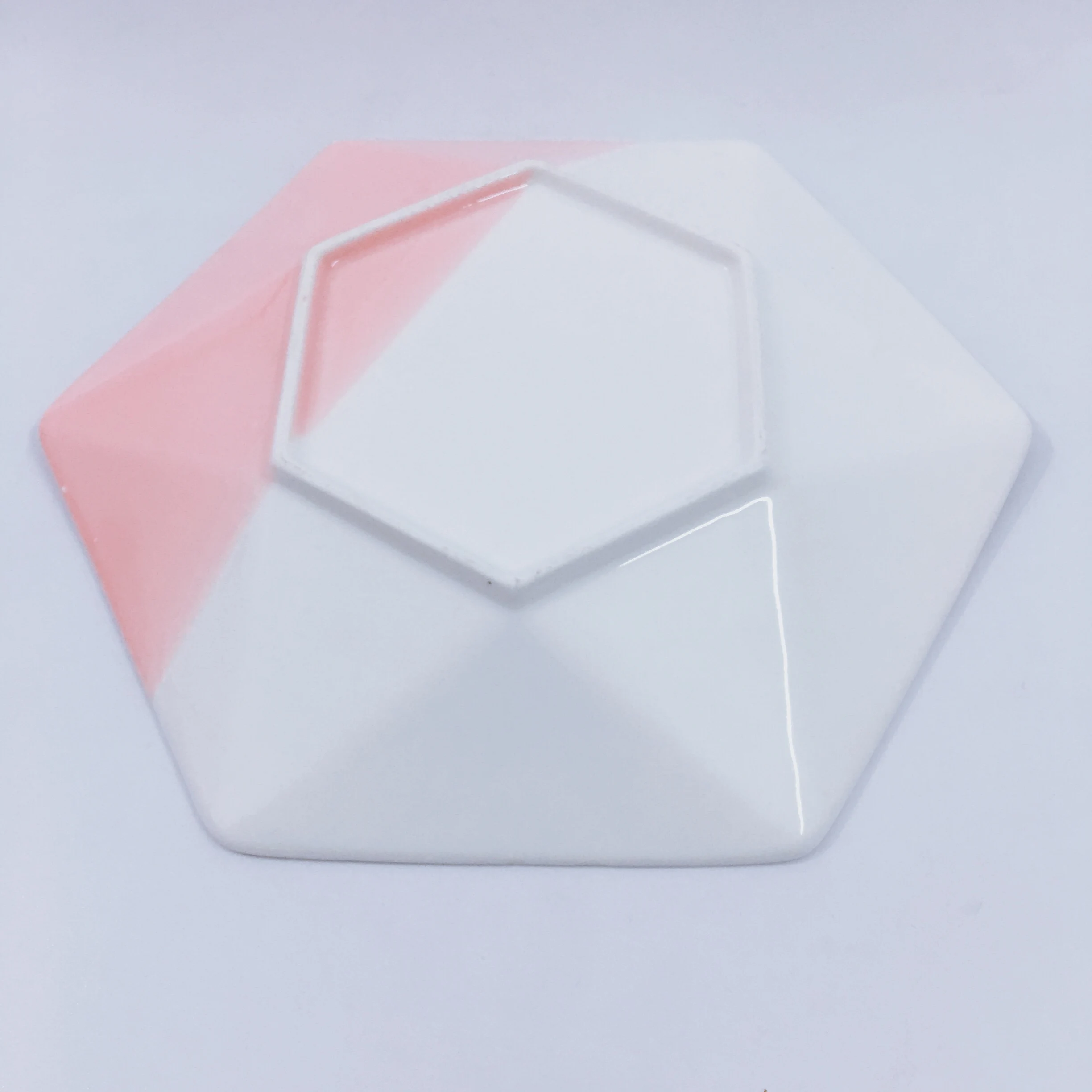 Customized glazed italain Hexagonal shape plate bulk modern 10.5 euro cake ceramic dinner plate