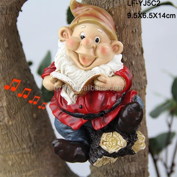 funny garden gnome for sale in resin crafts