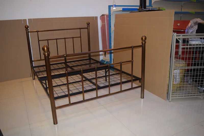 Good quality brass chrome color king bed stainless steel bed designs