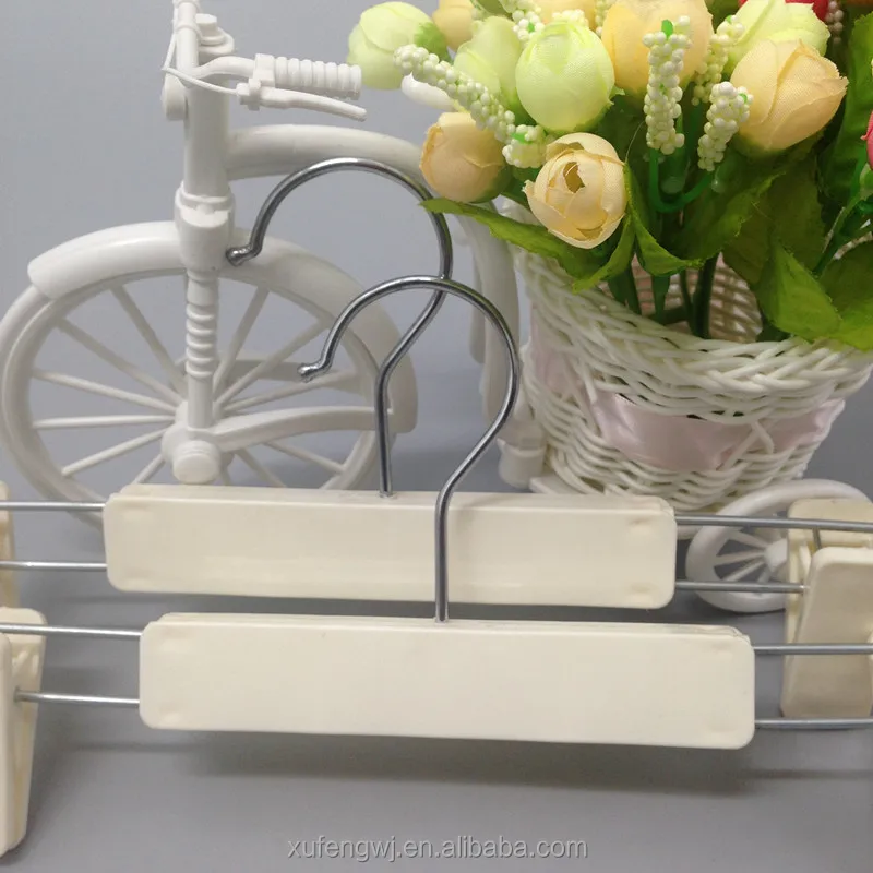 Cheap colorful plastic adult trouser hanger and child pant hanger rack with clips factory wholesale