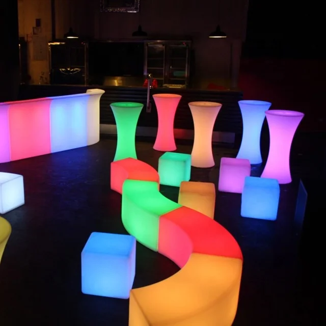 Factory remote control rechargeable led outdoor plastic light cube