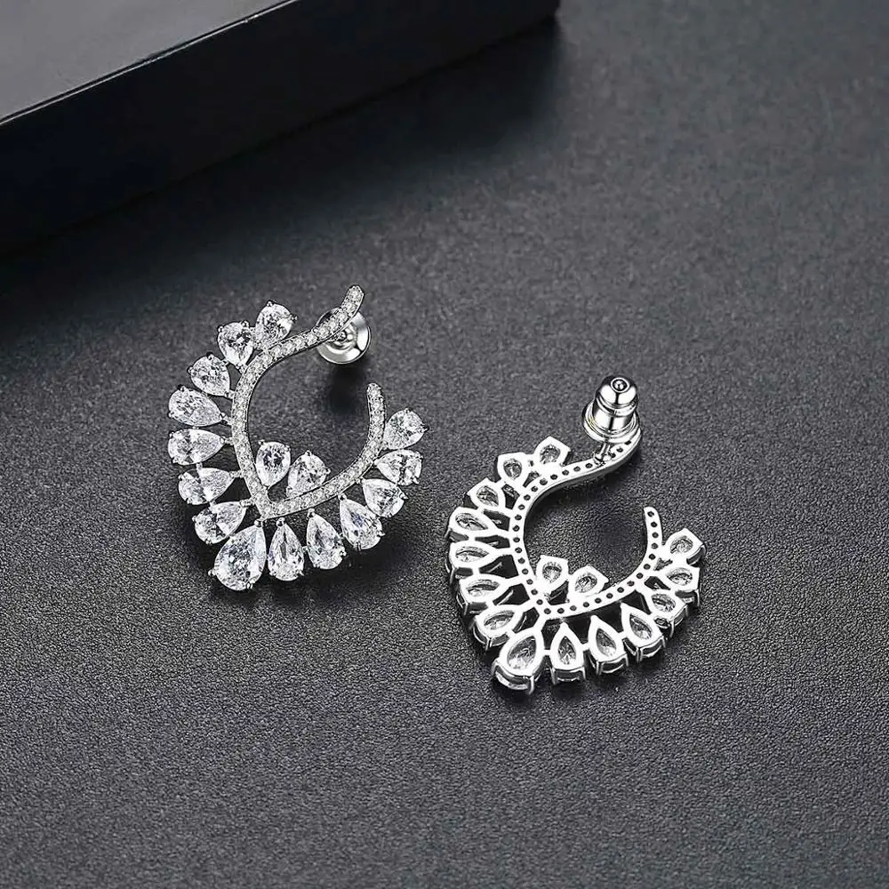 LUOTEEMI Milk Green Big Stud Crystal Women Earrings Elegant Flower Jewelry Wholesale For Party