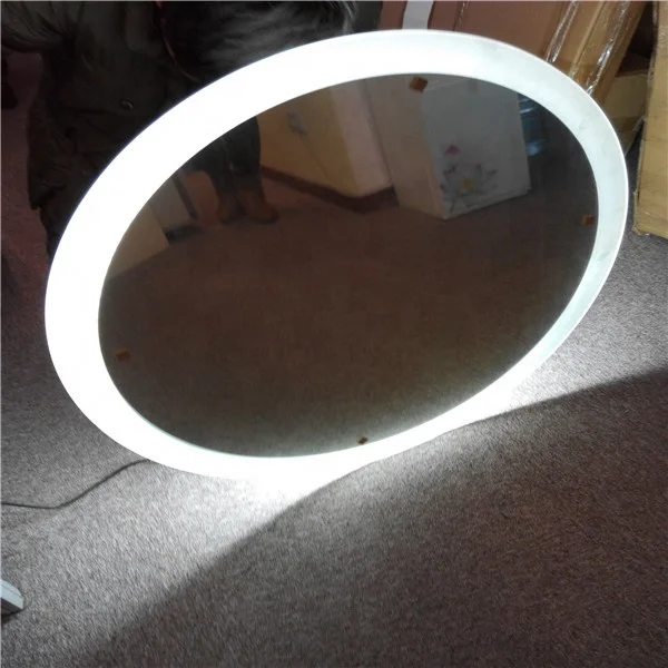 
Bathroom Clock Radio With Illuminated LED Light Mirror 