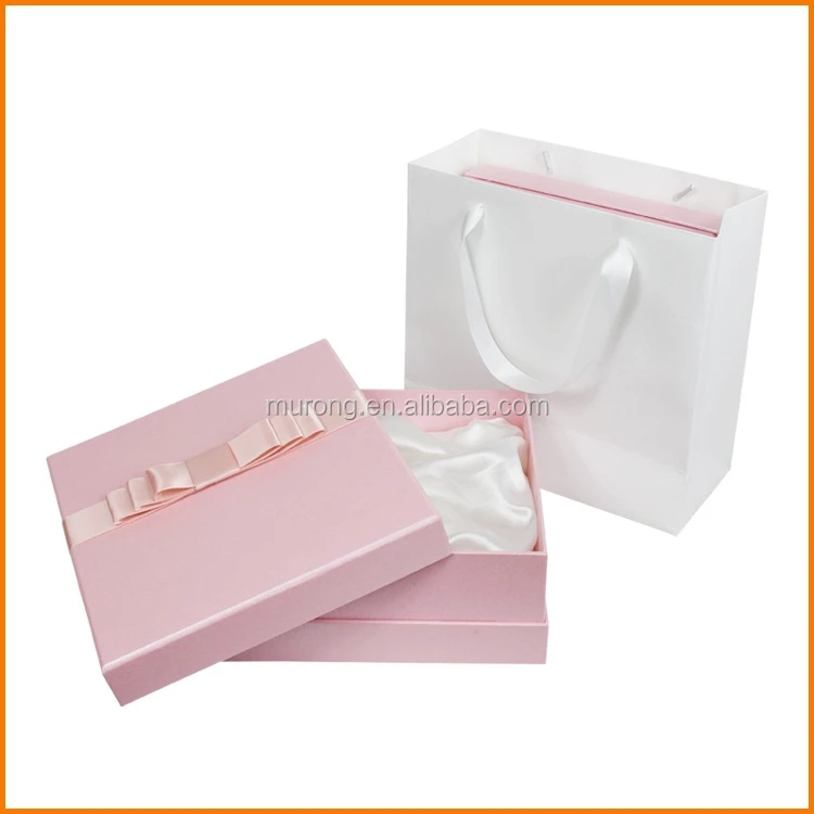 High end satin lined gift boxes