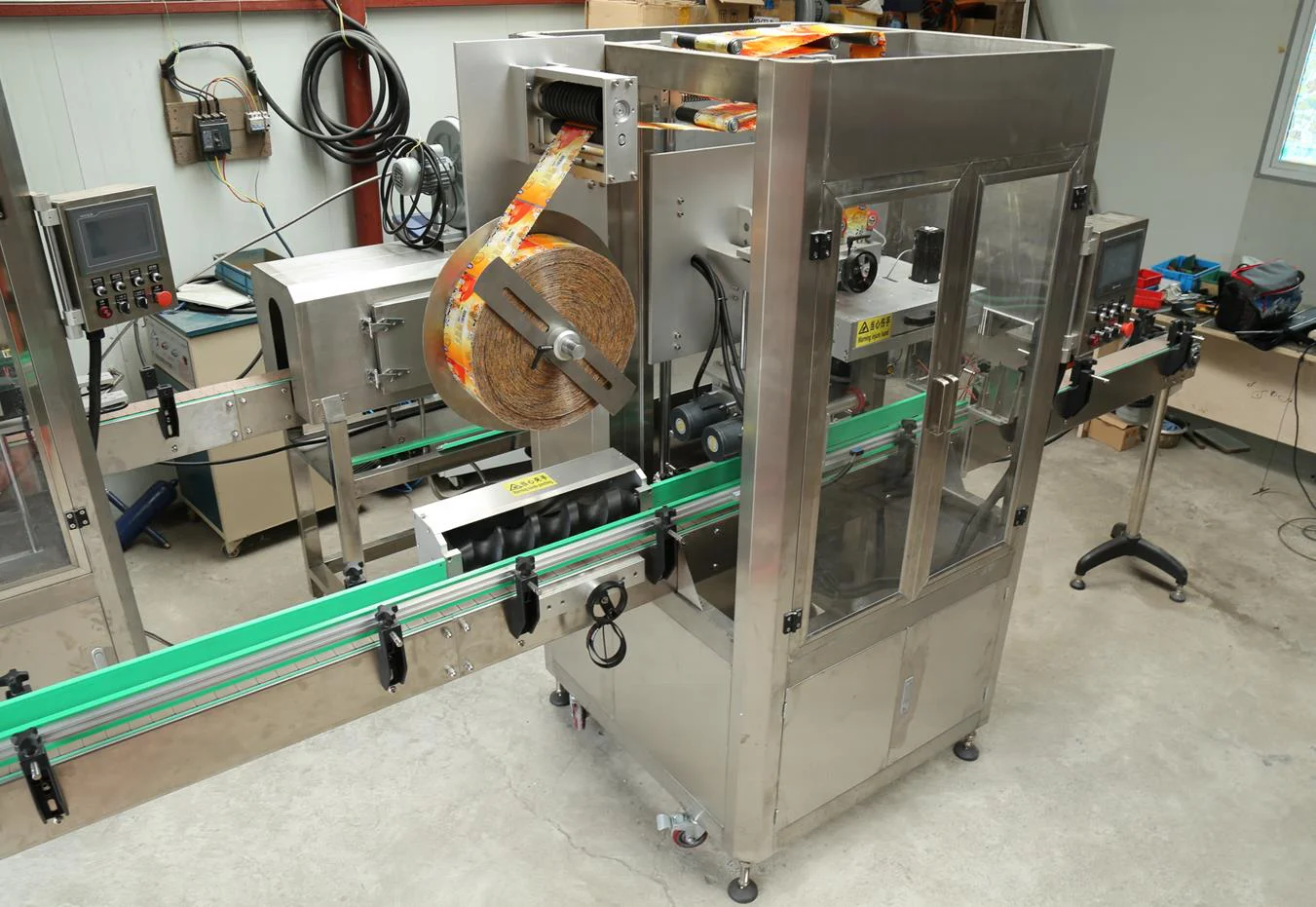 
High Quality Automatic Shrink Sleeve Labeling Machine from shanghai paixie 