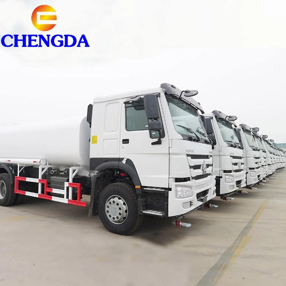 SINOTRUK 18000 Liters 6X4 10 Wheeler HOWO Fuel Oil Tanker Truck Price