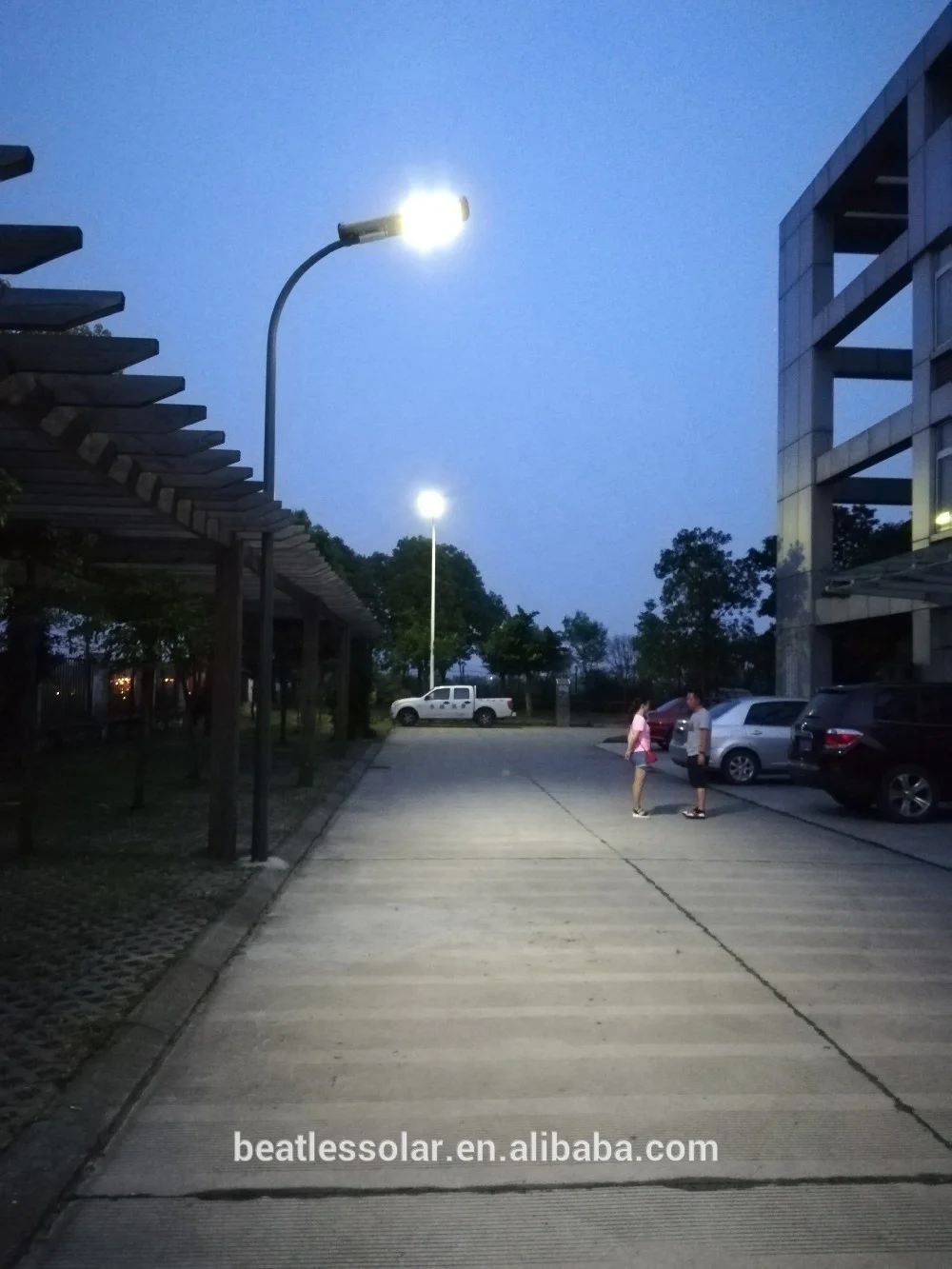 IP65 Outdoor All In One Street Lamp Price 60W Integrated Led Solar Street Light