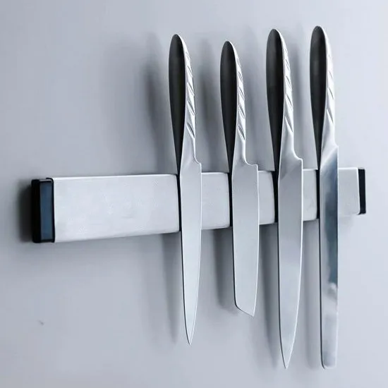 Ndfeb magnet strong power stainless steel magnetic knife holder for kitchen  kitchen knife guard  knives kitchen set