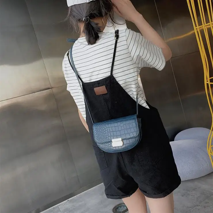 New Crocodile Sling Shoulder Bag Summer Lock Small Alligator Women Handbags PU Leather Crossbody Bag Fashion Sling bag
