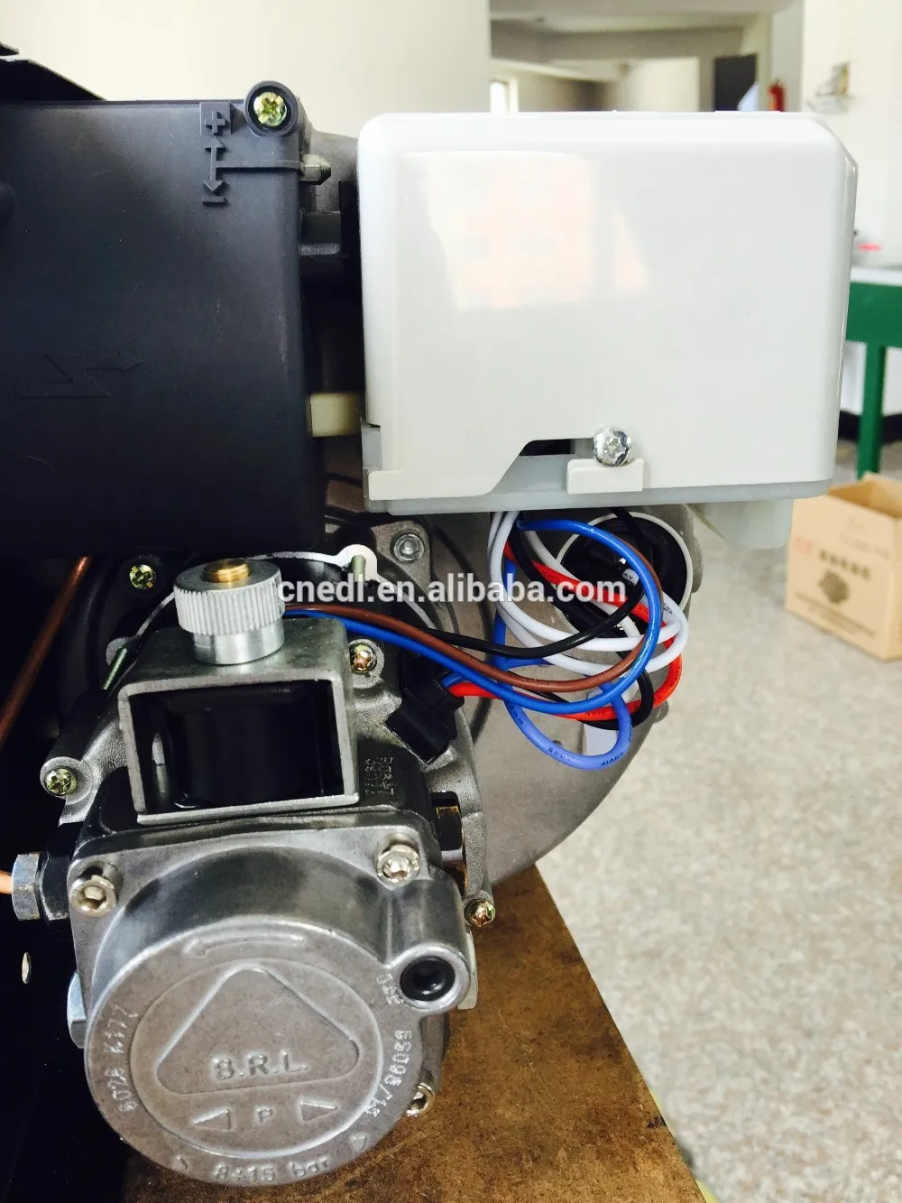 Hot selling oil pump waste rubber tyre fuel burner waste oil brander/oil burner with low price