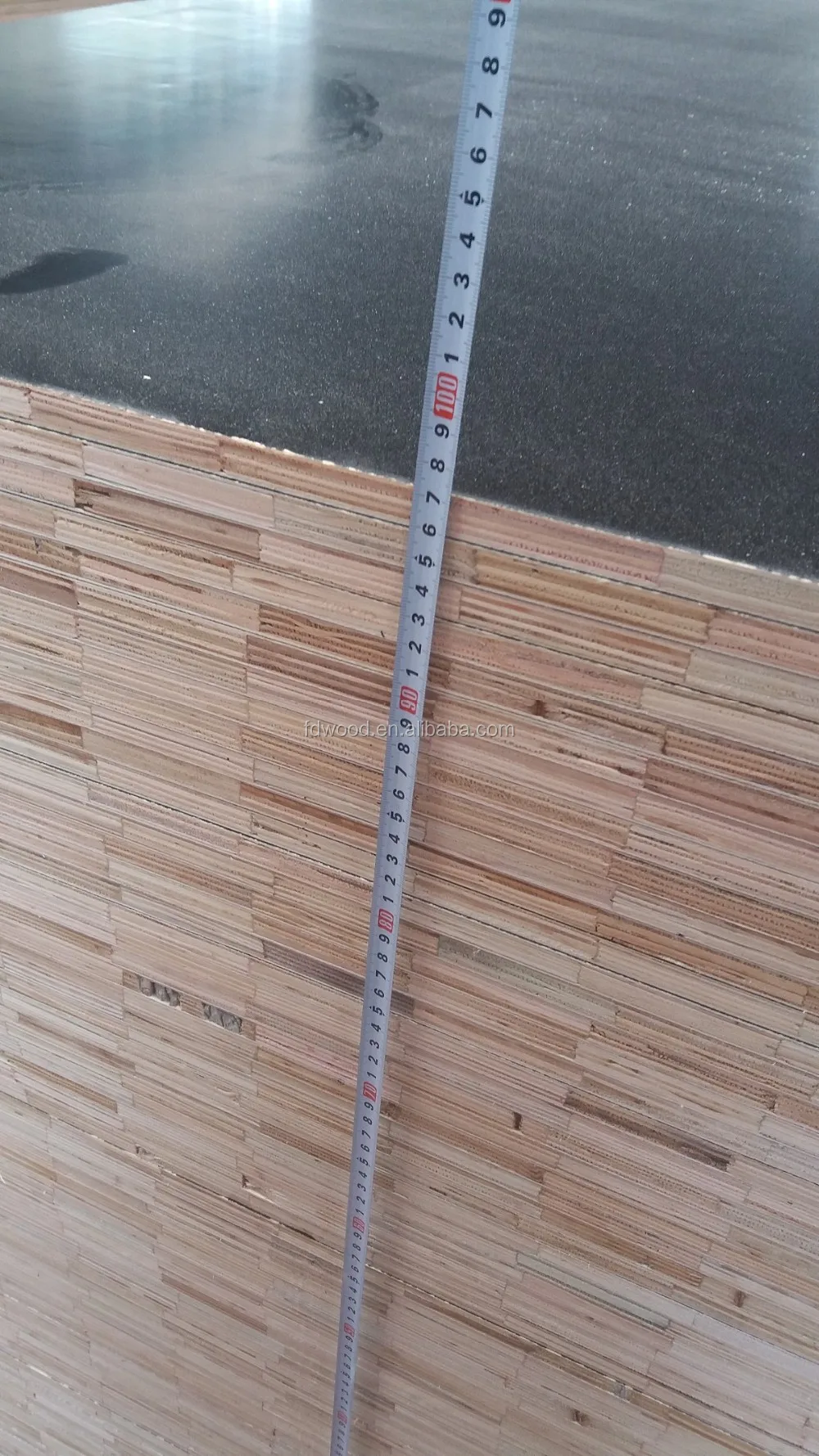 
15mm Cheap Price Polar Finger Joint Core Black Film Faced Plywood Sheet 