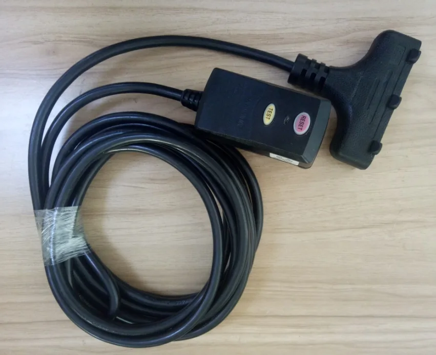 
14/3 SJTW Triple Tap Extension Cord With Right Angle GFCI 3 Prong Plug 