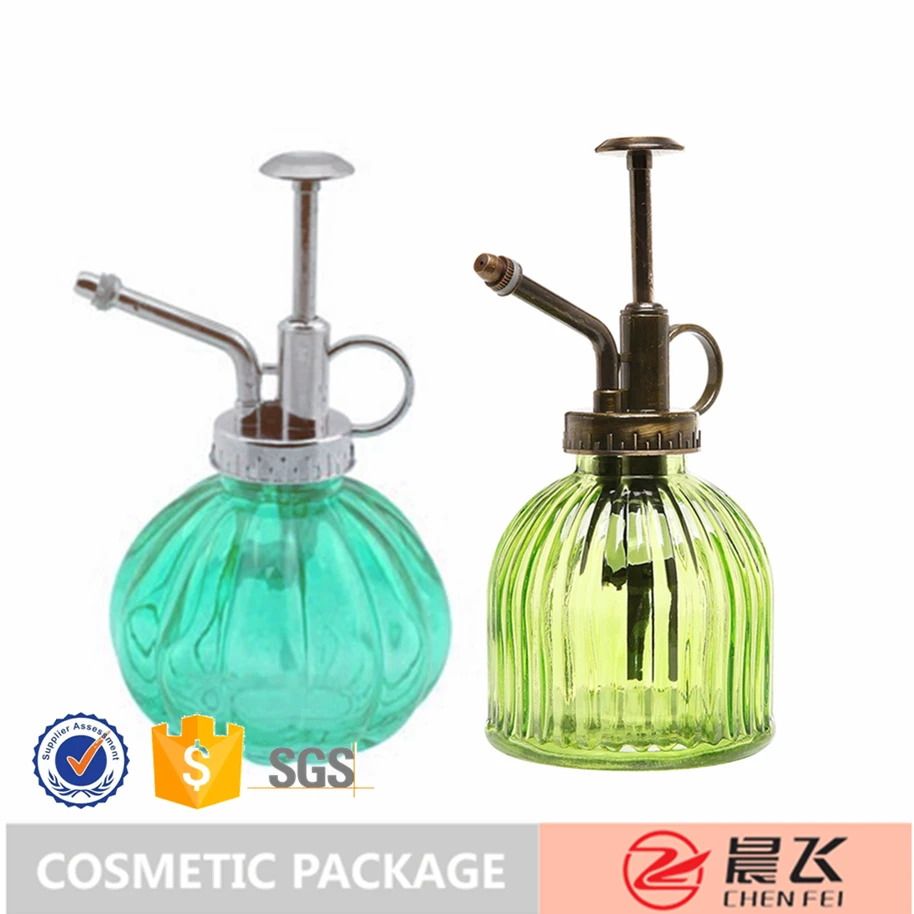 
Vintage Style Spritzer with Bronze Plastic Top Pump One Hand Watering Can Glass Spray Bottle Plant Mister 