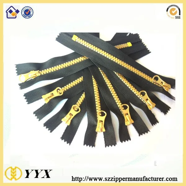 zipper factory wholesale 15 cm closed end plastic zipper gold teeth