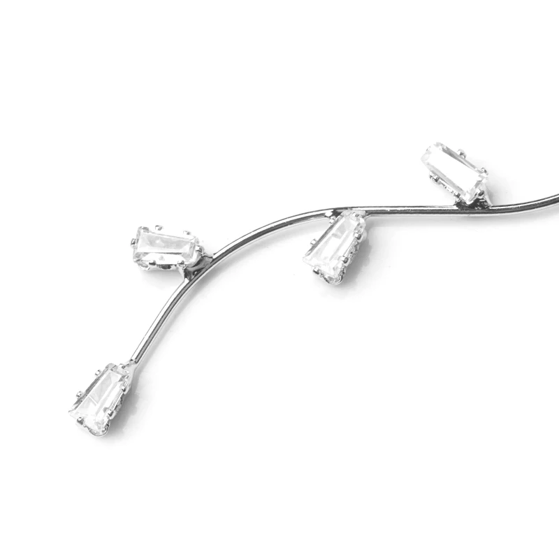 
Long New Fashion Rhinestone Earrings Chandelier Leaves Vine Leaf Earrings 