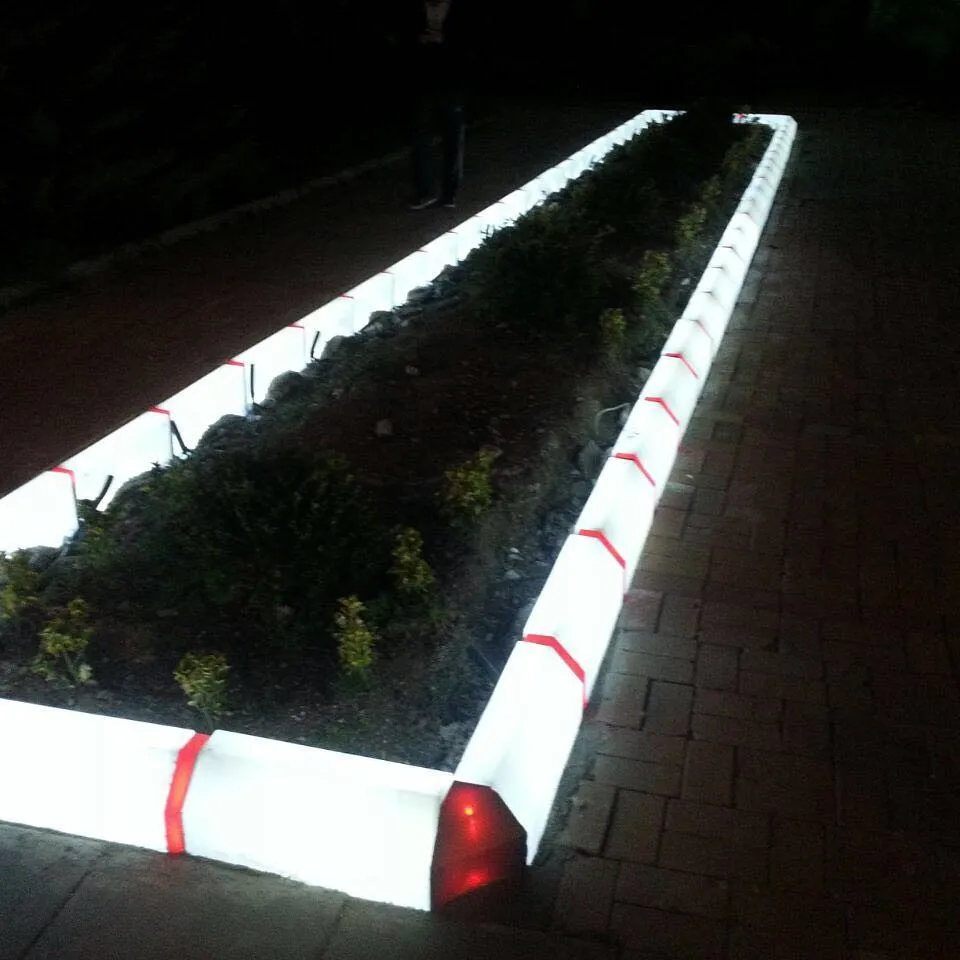 Недорогой новый светильник, гранитный солнечный светильник, наружный пластиковый светодиодный светильник