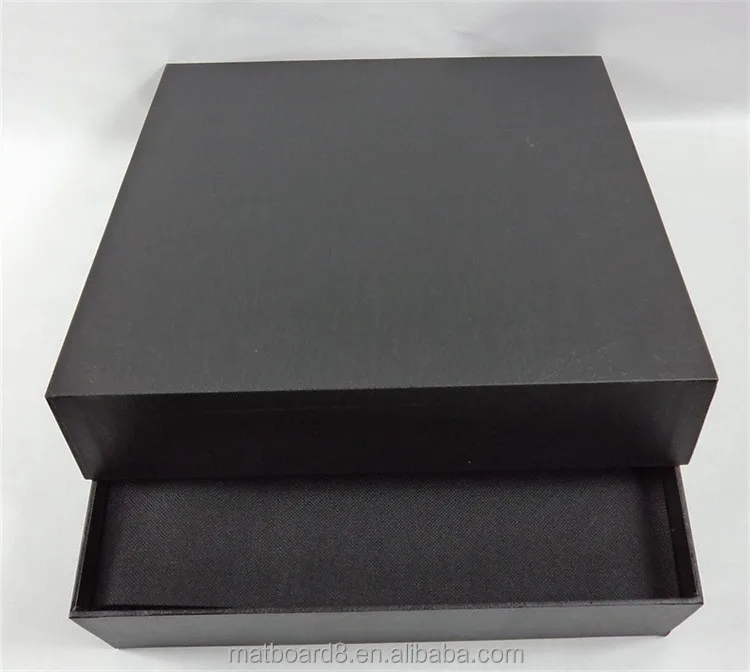 Delicate wedding photo album with wedding album box