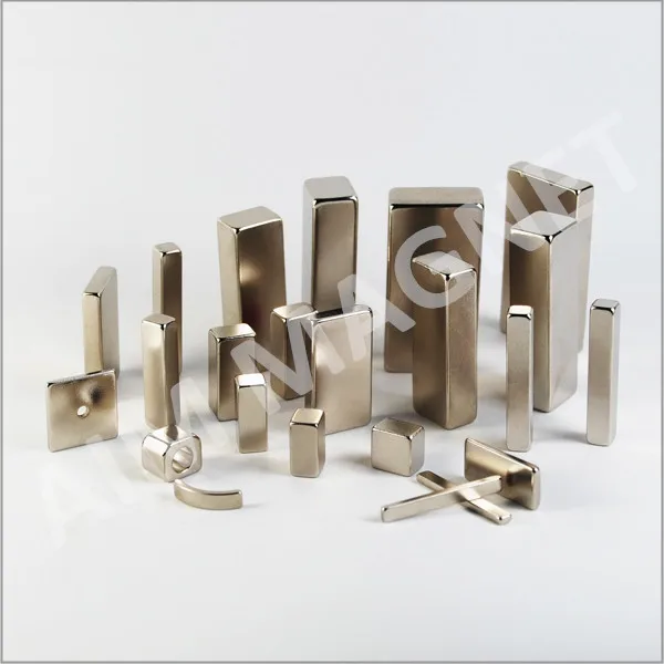 постоянный тип n42 квадратных неодимовые магниты для продаёи