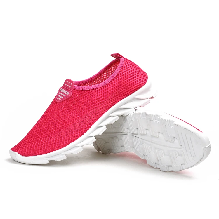 Wholesale in china ladies flat new model shoes pictures one dollar shoes