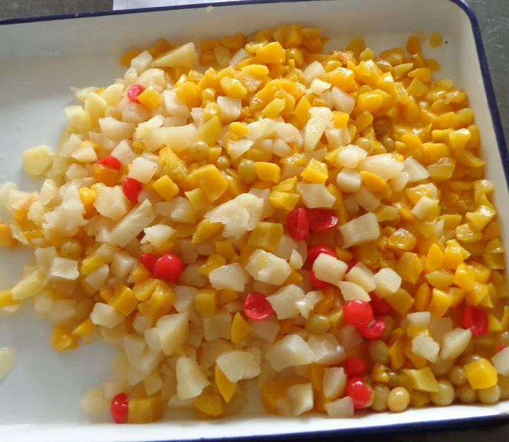 Hot Selling New Season Canned Mixed Fruit Canned Fruit Cocktail Tinned Fruit Cocktail In Syrup