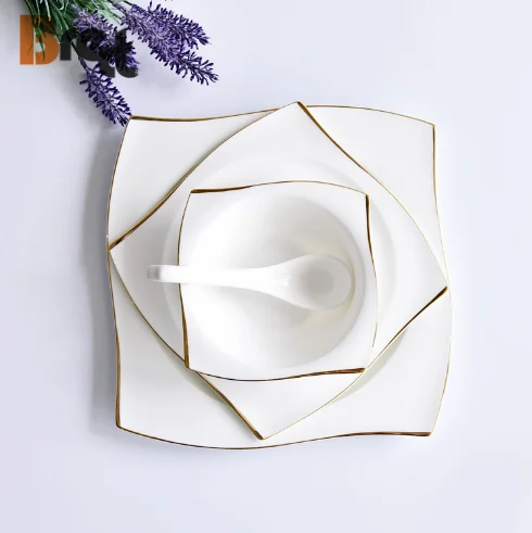 Brett  Square Gold Rim Porcelain Dish Plate Wholesale Bulk High Standard Bone China Plate  Dinnerware For Restaurant