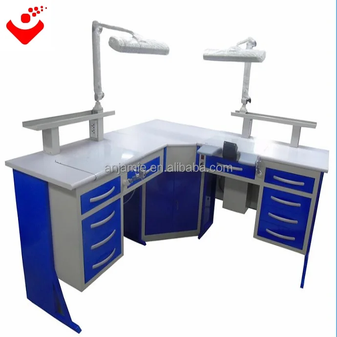 Рабочая станция для двухместных стоматологических техников