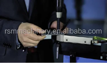 Ручной и автоматический вставляющий пресс (модель 824 с автопитателем)