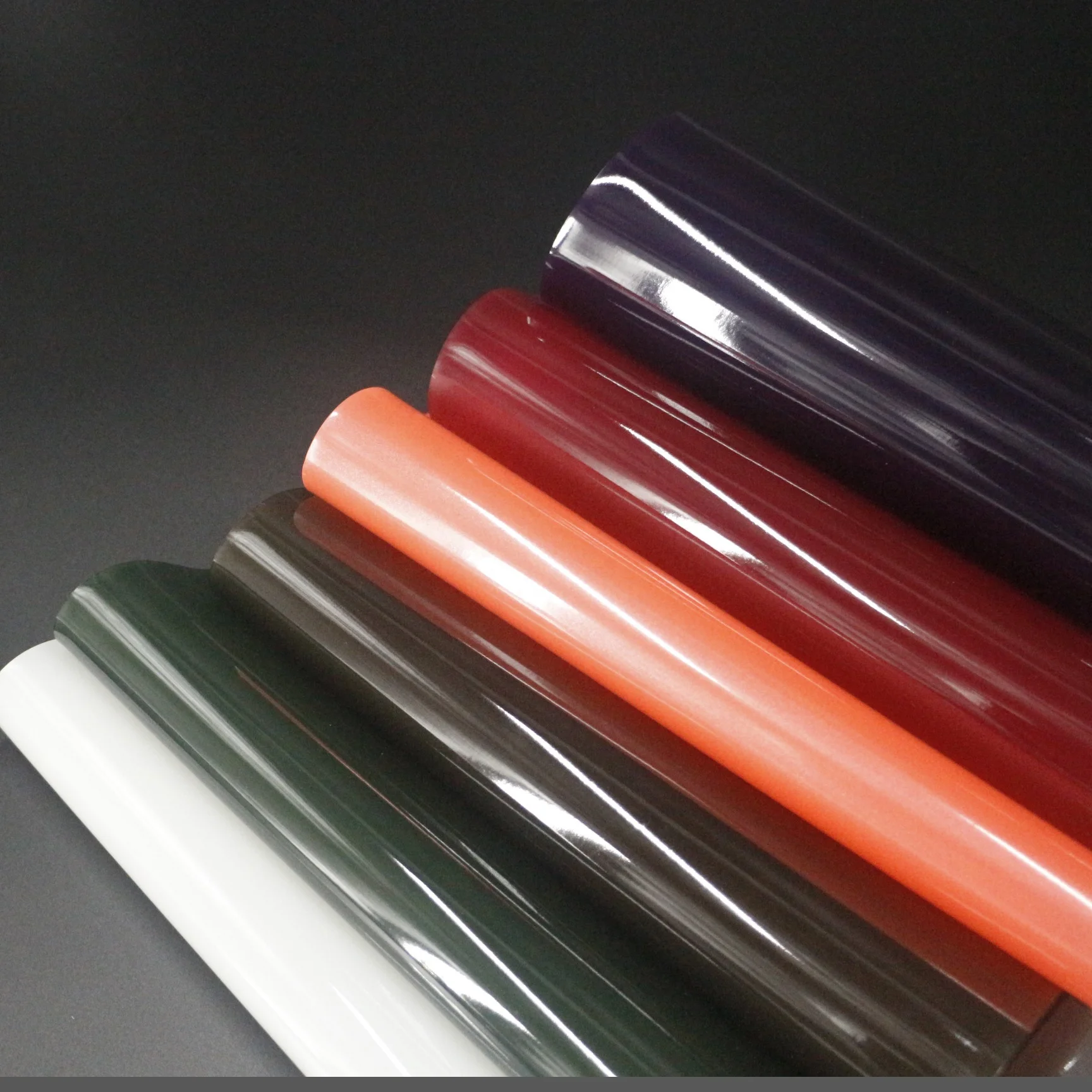 
Змеиной linestpu лист 