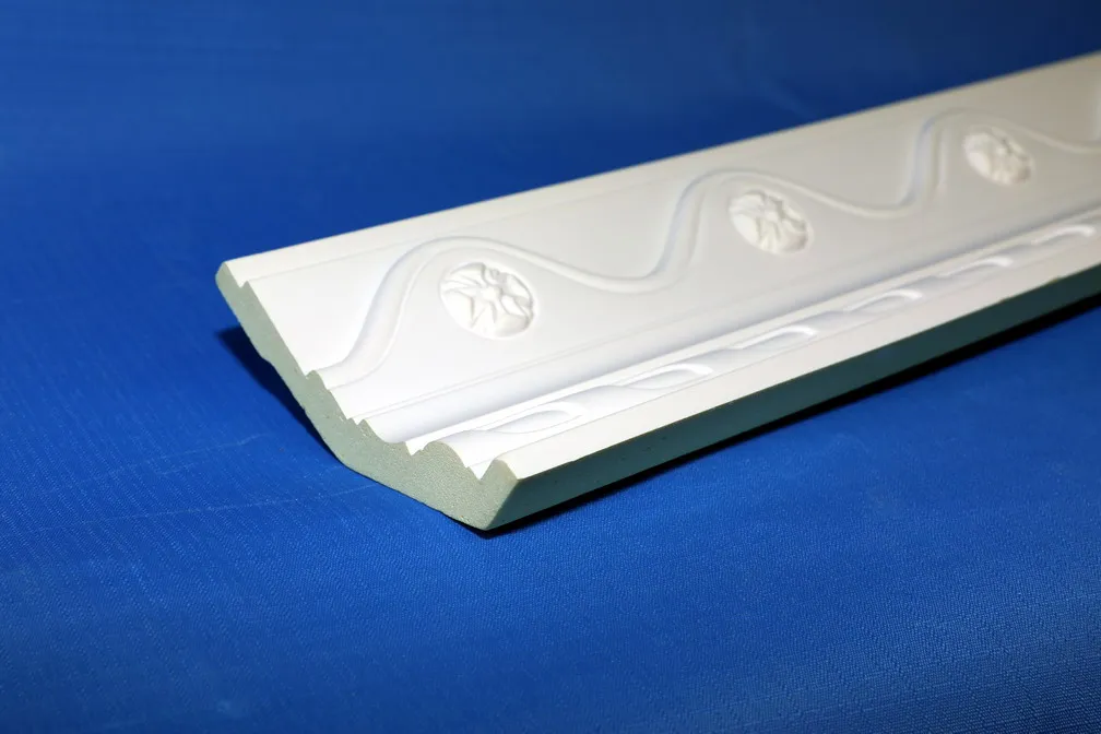 Traditional designs eco-friendly green material decoration PU crown mouldings cornice trim